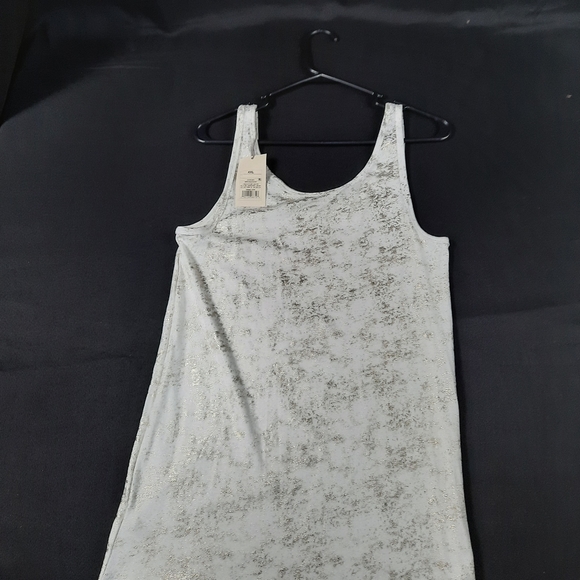 And eawy two piece top size XXL - Picture 6 of 7